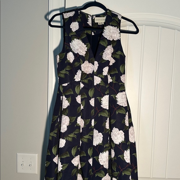 Sachin + Babi Brooke Gown in Moonlit Garden - Picture 4 of 10